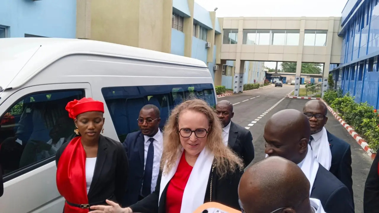On its 50th anniversary, ICA receives a minibus to strengthen screening campaigns