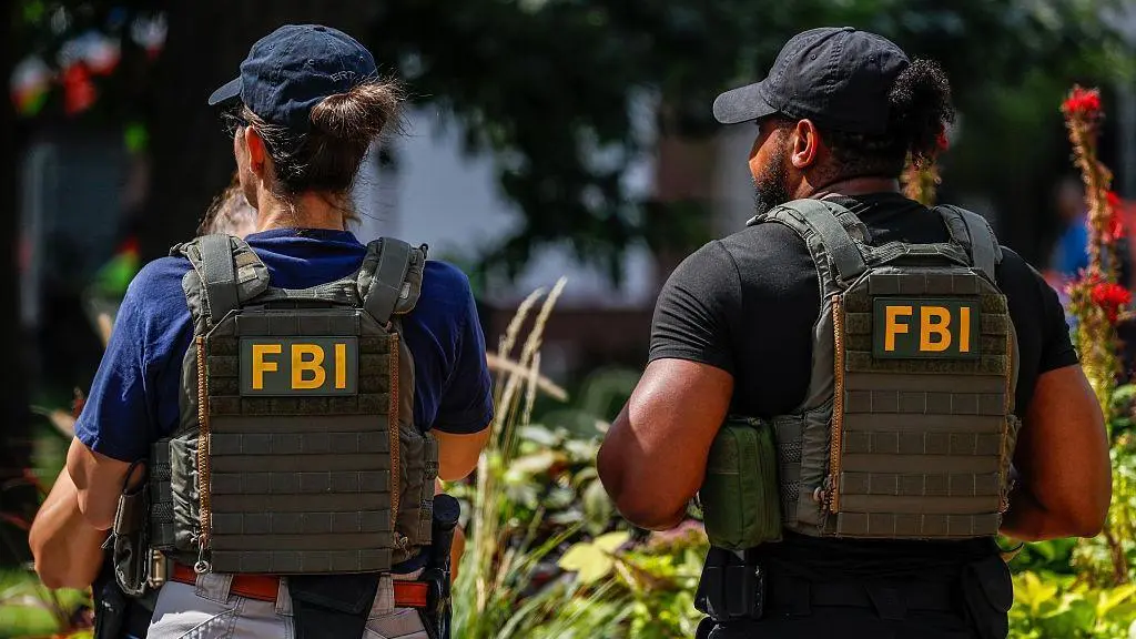 Le FBI piraté : Les données de ses propres agents dans la nature, que dit ShinyHunters
