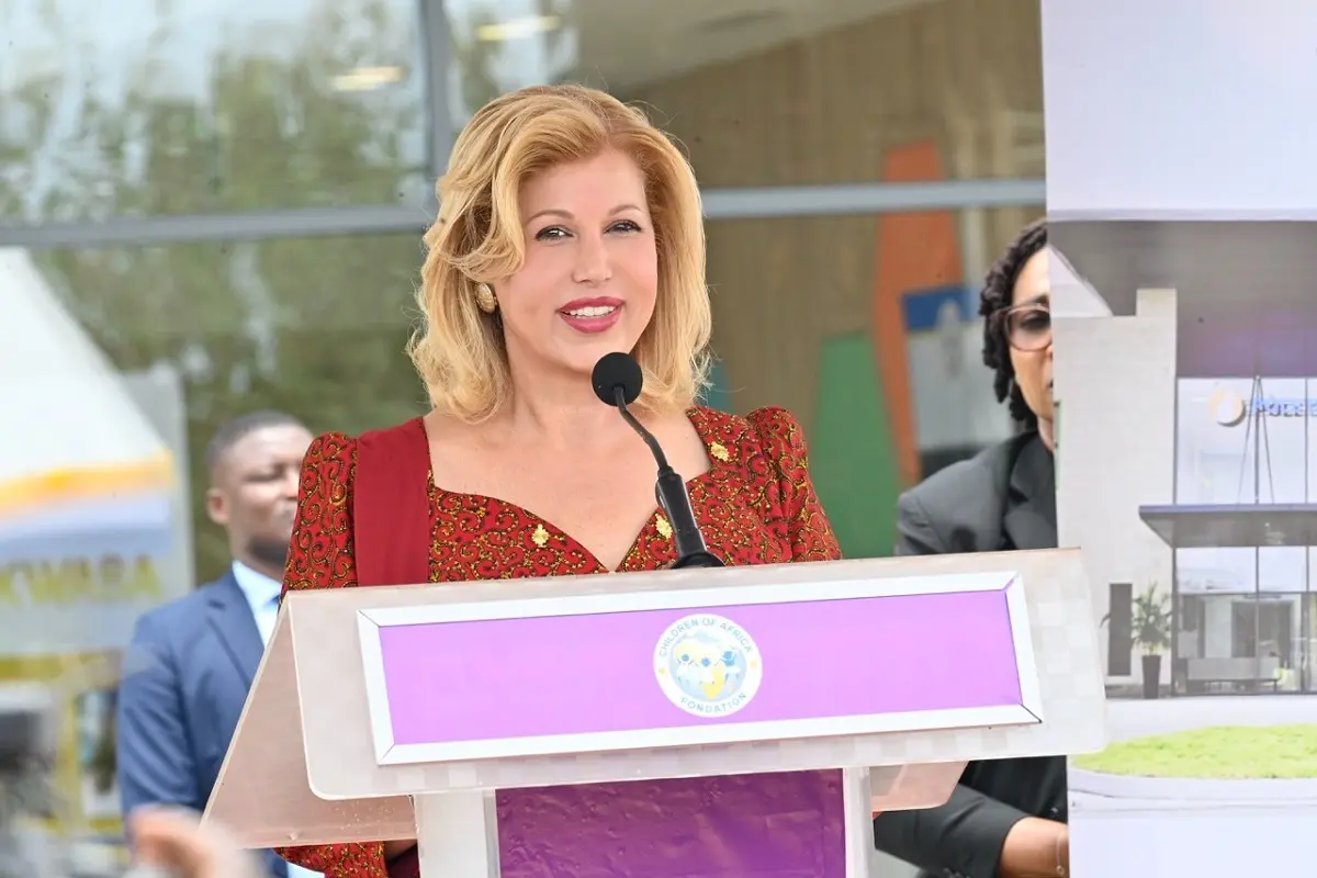 Mother and Child Hospital of Bingerville: Mrs. Dominique Ouattara inaugurates the pediatric cardiology unit