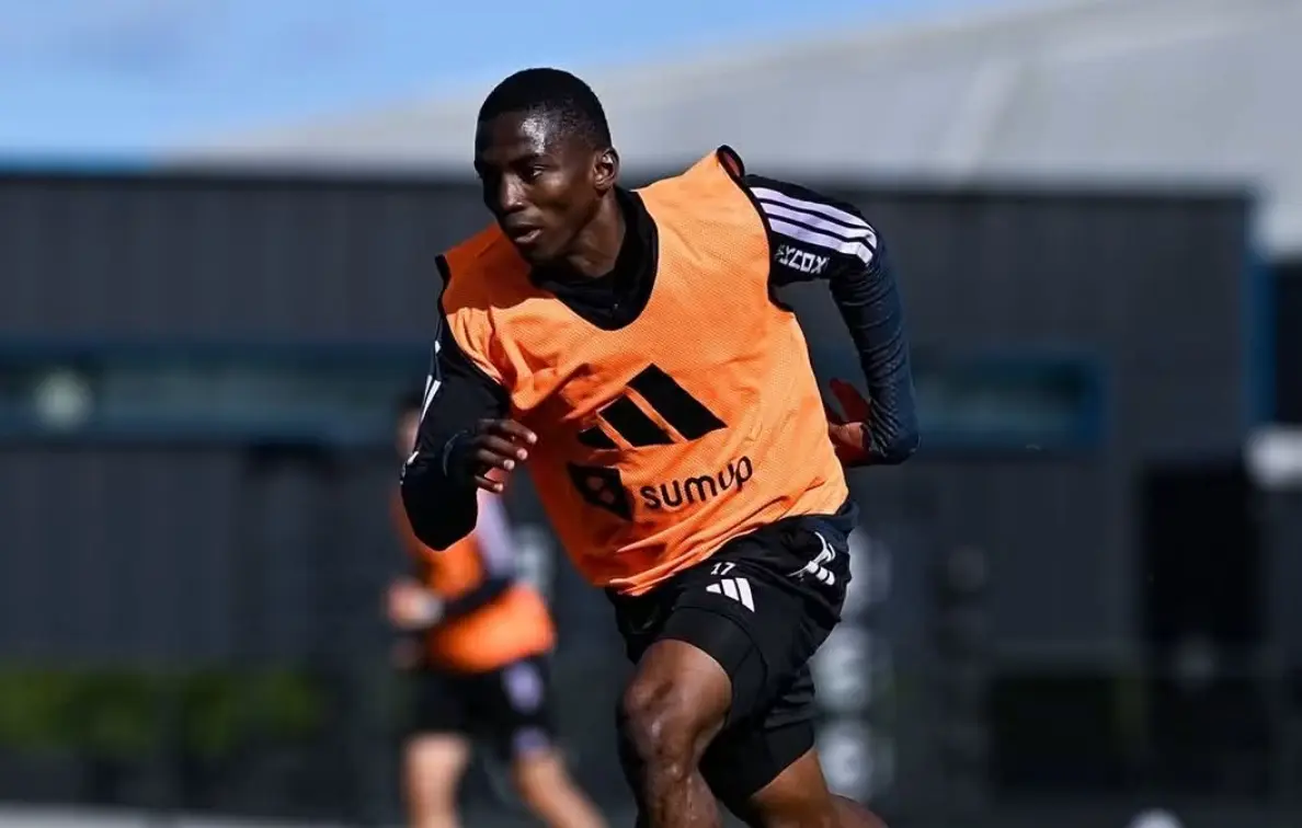 Mercato : Manchester United et Arsenal suivent toujours Bazoumana Touré à Newcastle