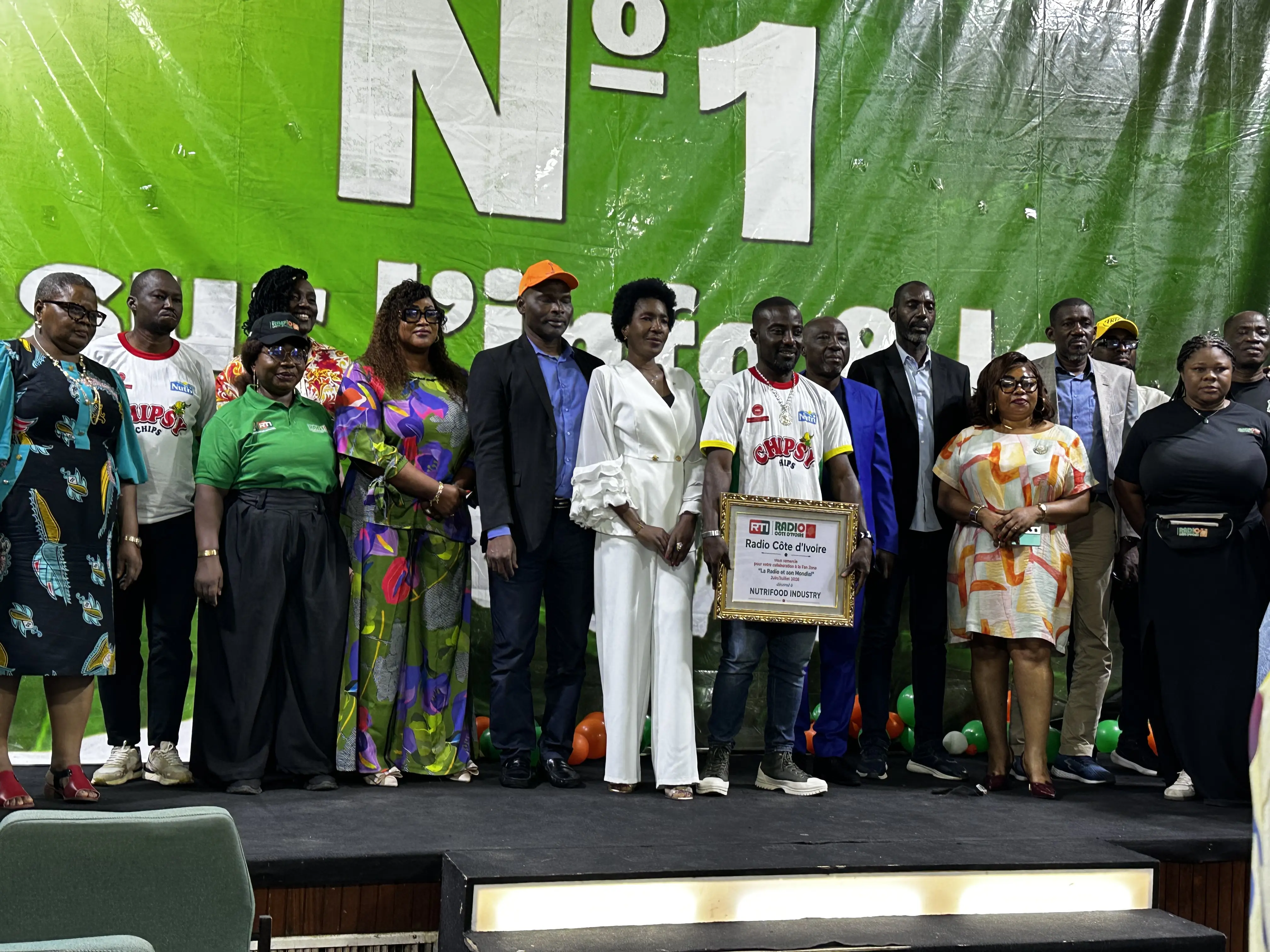 Radio Côte d’Ivoire celebrates loyal partners during recording of its special “100% Radio” broadcast