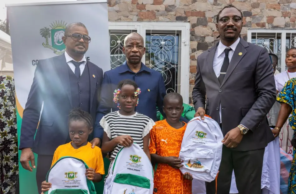 À N’Zérékoré (Guinée), la solidarité ivoirienne s’invite dans les écoles