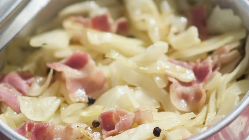 chou blanc aux lardons