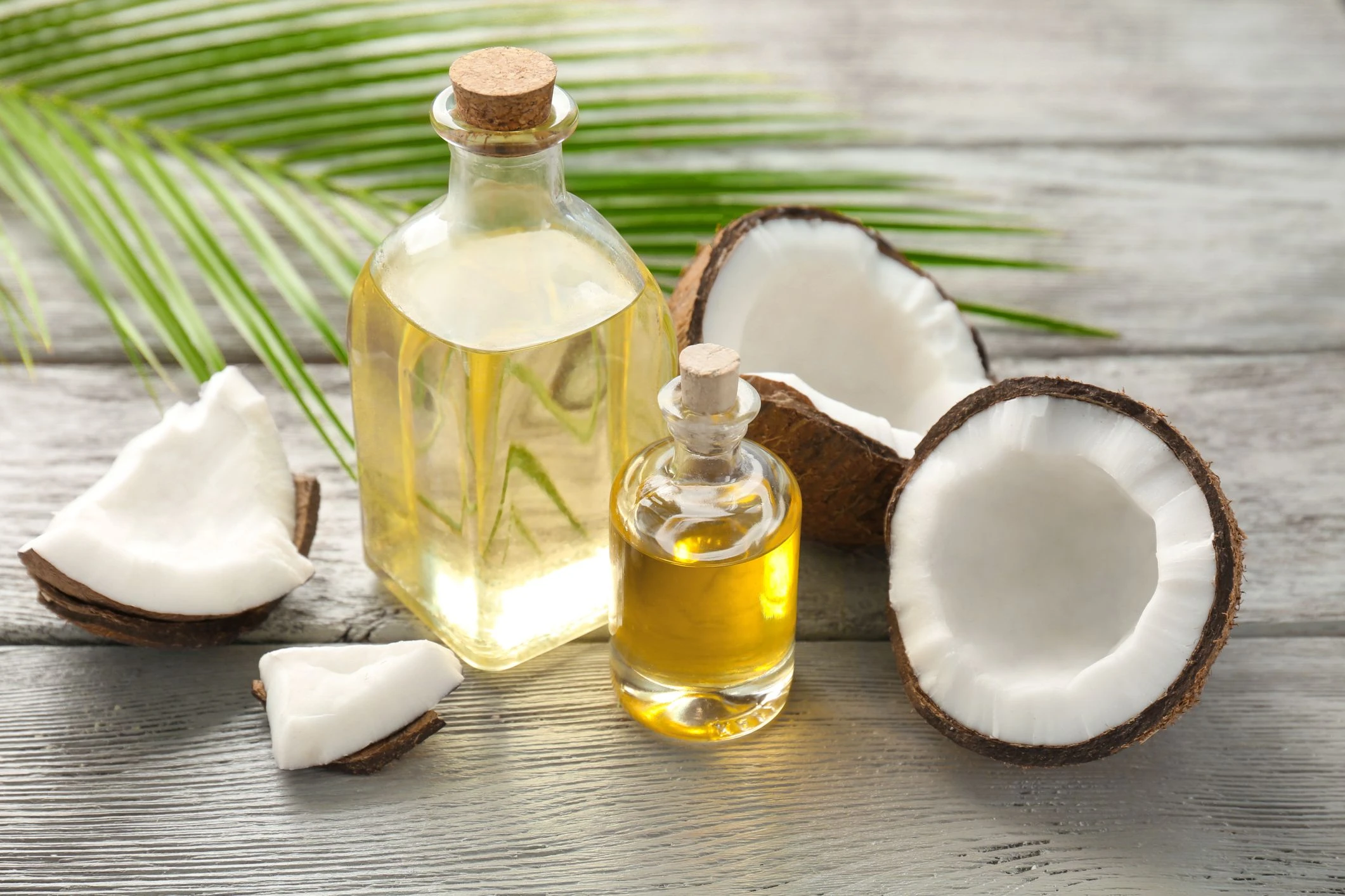 huile de coc pour la peau, les cheveux et les dents blanches