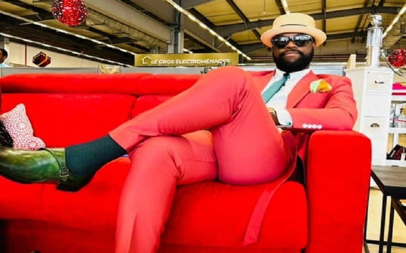 Isaac Avy, ambassadeur de la sapologie humilié au concert de Fally Ipupa