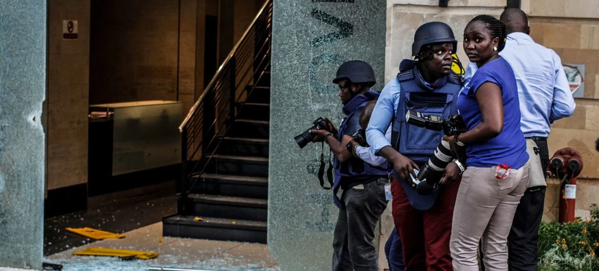 Journalistes couvrant une attaque terroriste au Kenya (UNESCO)
