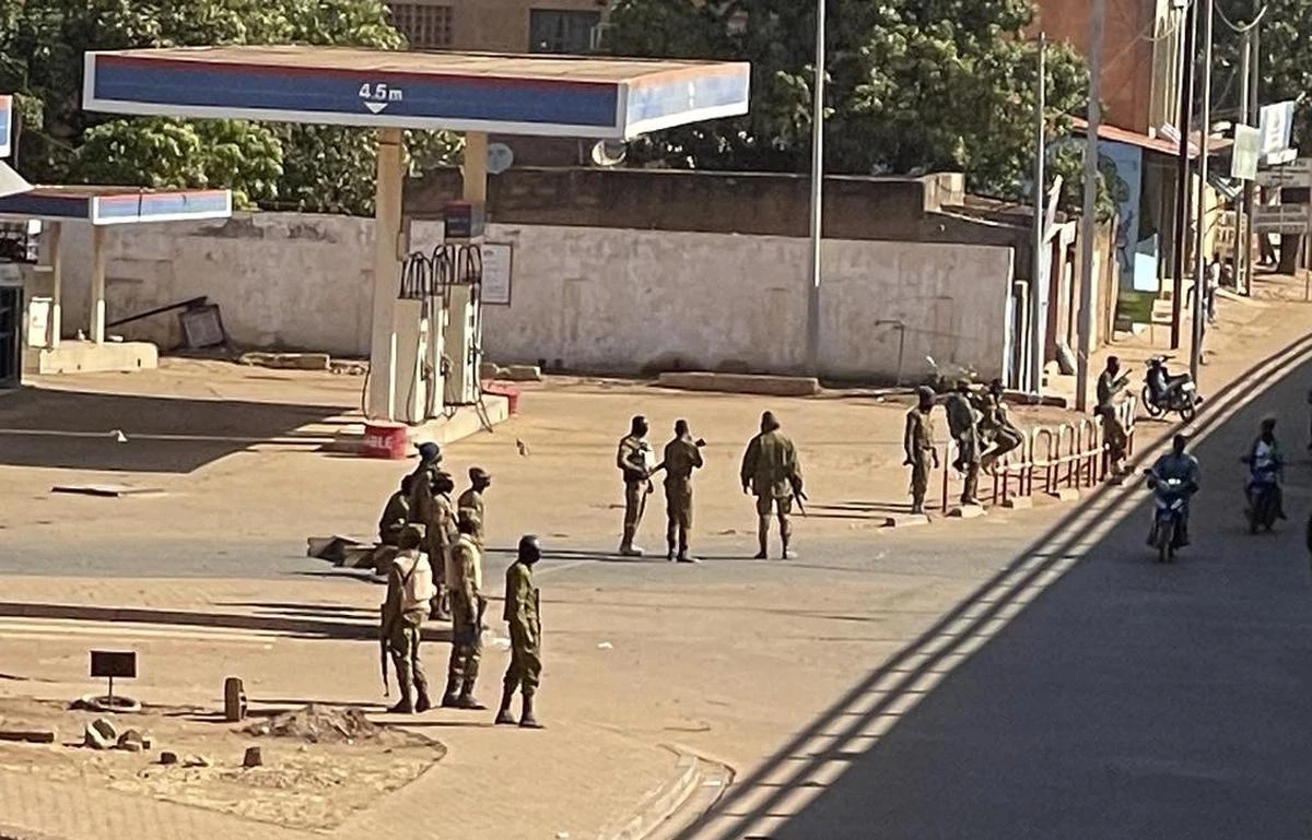 La Cedeao doit désormais faire face à une nouvelle situation confuse au Burkina Faso.