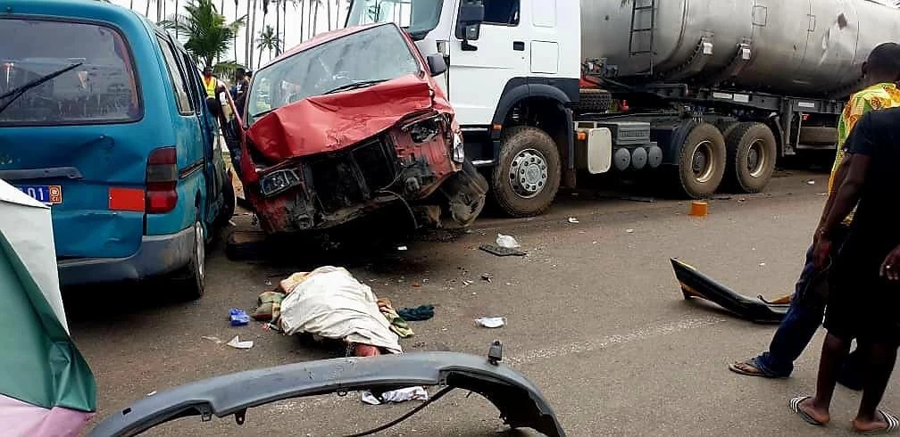 Accident sur la route de Grand Bassam, le bilan fait état de 16 victimes dont 4 morts