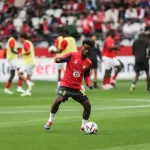 football-reims-lille-angel-gomes-perd-connaissance-en-plein-match-apres-un-violent-choc