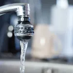 revolution-ecologique-un-etudiant-reduit-de-50-la-facture-d-eau-avec-une-invention-ingenieuse