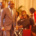 awards-2024-de-la-presse-numerique-le-ministre-ibrahim-kalil-konate-offre-10-stages-payants-aux-jeunes