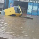 conakry-sous-les-eaux-les-autorites-guineennes-dressent-un-premier-bilan-apres-les-pluies-diluviennes