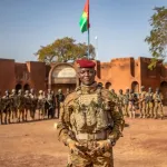 massacre-de-barsalogho-que-fera-donc-ibrahim-traore-face-a-cette-nation-meurtrie-par-le-plus-grand-deuil