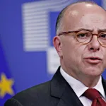 bernard-cazeneuve-a-matignon-l-hypothese-qui-divise-la-gauche-francaise-un-choix-qui-fait-debat
