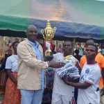 tournois-de-football-eclates-a-tiassale-le-parrain-alpha-sonogo-recompense-tous-les-finalistes