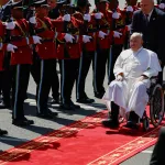 abus-sexuels-au-sein-des-eglises-catholiques-depuis-le-timor-oriental-le-saint-pere-parle-de-tolerance-zero