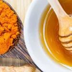 des-au-curcuma-et-miel-la-friandise-anti-inflammatoire-qui-rechauffe-le-coeur-et-le-corps
