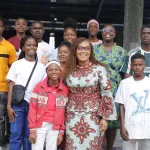 education-pour-tous-le-gouvernement-ivoirien-soutient-229-eleves-victimes-des-crises