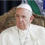 la-revue-de-l-actualite-internationale-le-pape-aux-migrants-proces-criminels-en-guinee-le-moyen-orient-a-l-onu