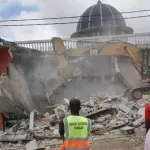 deguerpissement-a-adjame-mosquee-les-commercants-impuissants-face-a-la-demolition-de-leurs-biens