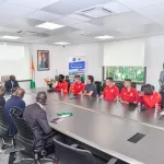 detection-des-talents-les-techniciens-de-l-academie-de-benfica-recus-par-le-ministre-adje-silas-metch