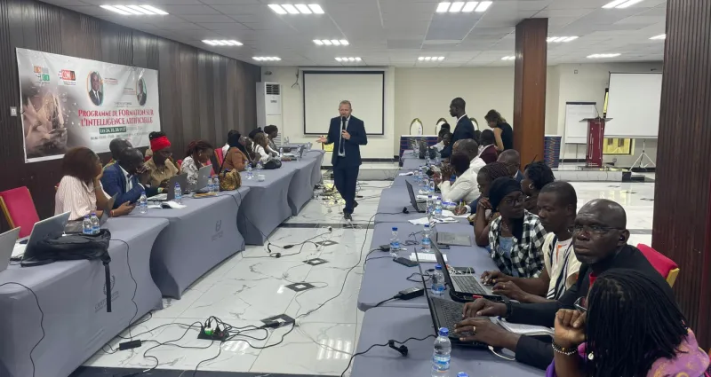 cote-d-ivoire-le-president-des-journalistes-declare-un-journaliste-qui-ne-maitrise-pas-l-ia-est-analphabete