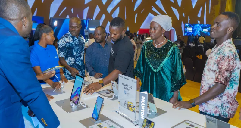 tecno-presente-son-ecosysteme-ia-innovant-lors-d-un-evenement-grandiose-a-abidjan