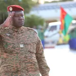 29-septembre-2022-a-ouagadougou-les-pieds-dans-le-champagne-damiba-ignorait-un-nouveau-putsch-le-lendemain