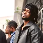 ks-bloom-pris-pour-cible-par-les-fans-de-dj-arafat-apres-la-diffusion-de-son-titre-leo-sama