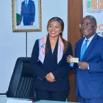 remise-des-cartes-de-service-et-des-cartes-professionnelles-une-avancee-dans-le-secteur-de-la-decentralisation