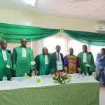 these-sur-le-swollen-shoot-le-dr-affessi-wenceslas-presente-les-solutions-pour-les-producteurs-de-cacao