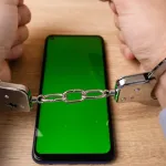 scandale-en-france-un-ex-agent-de-la-dgsi-interpelle-pour-vente-illegale-d-informations-sur-le-darknet