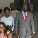 lutte-contre-le-cancer-le-laboratoire-roche-et-le-pnlca-rearment-les-journalistes-pour-mieux-sensibiliser