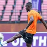 civ-sierra-leonne-eric-bailly-lynche-sur-la-toile-apres-la-defaite-des-elephants-fae-reagit