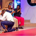 love-story-il-lui-fait-sa-demande-en-mariage-a-la-tele-apres-une-semaine-de-relation-les-internautes-choques