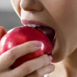 alimentation-pourquoi-manger-des-fruits-en-dessert-est-une-fausse-bonne-idee