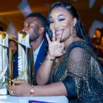 jayli-awards-2024-josey-fauche-tam-sir-et-arrache-le-hit-de-l-annee-avec-tout-laisse