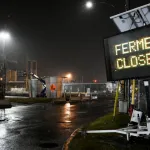 impasse-au-port-de-montreal-les-1200-debardeurs-declenchent-de-nouveau-une-greve-apres-le-rejet-d-une-offre