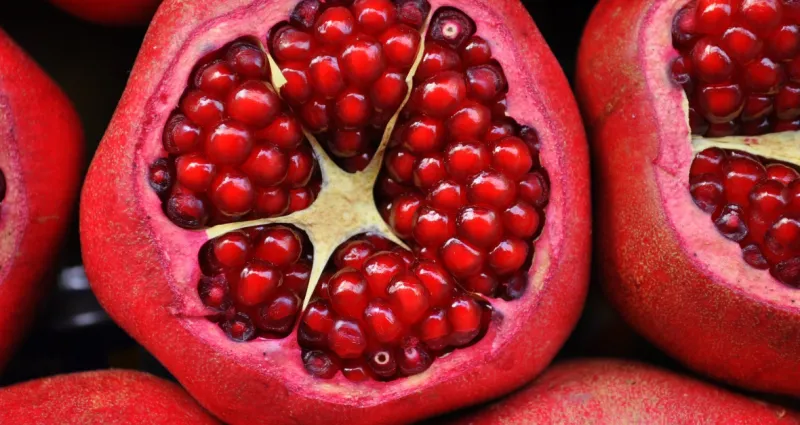 grenade-le-fruit-antioxydant-facile-a-choisir-a-peler-et-a-deguster