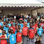 marcory-l-union-libanaise-culturelle-mondiale-section-abidjan-soutient-l-education-et-offre-800-kits-scolaires