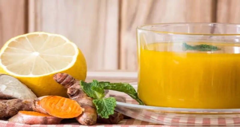 boostez-votre-immunite-la-recette-magique-du-shot-matinal-au-gingembre-et-curcuma
