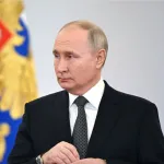 guerre-russie-ukraine-vladimir-poutine-devoile-son-nouveau-missile-hypersonique-contre-l-occident