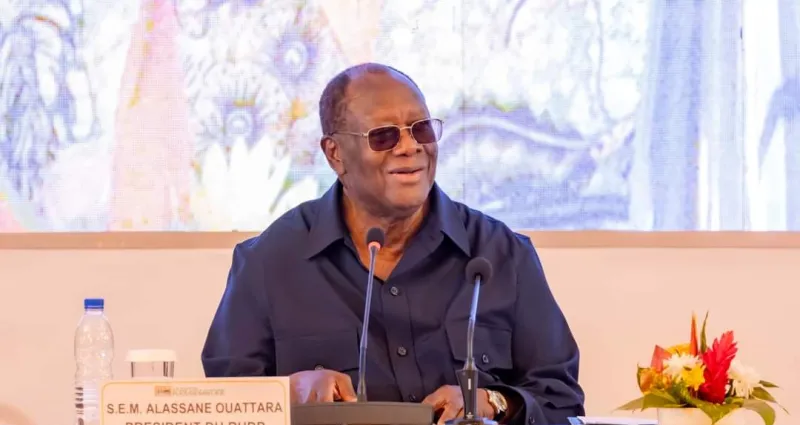 presidentielle-2025-4-hautes-personnalites-confirment-leur-candidature-ouattara-hesite-encore-emoi-a-daoukro