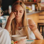 les-aliments-qui-vous-volent-votre-energie-5-coupables-a-eviter-pour-lutter-contre-la-fatigue