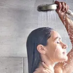 la-douche-quotidienne-hygiene-essentielle-ou-habitude-superflue