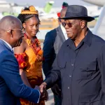 66e-sommet-de-la-cedeao-alassane-ouattara-s-est-envole-pour-abuja-des-sujets-brulants-au-menu