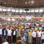 presidentielle-de-2025-des-milliers-de-jeunes-se-mobilisent-pour-la-victoire-de-ouattara