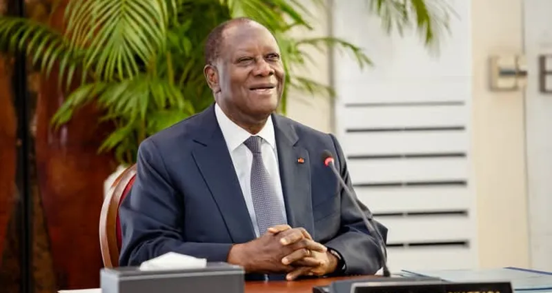 presidentielle-2025-voici-pourquoi-ouattara-sera-candidat-ce-qu-anne-oulotto-attend-des-fonctionnaires