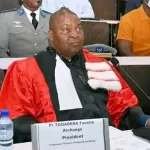faustin-archange-touadera-un-president-au-service-de-la-science-au-burkina-faso
