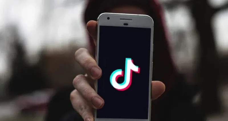 generation-z-voici-pourquoi-ces-jeunes-aime-tiktok-comme-moteur-de-recherche